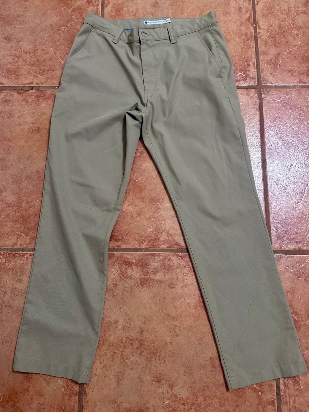 Men’s Khaki Pants